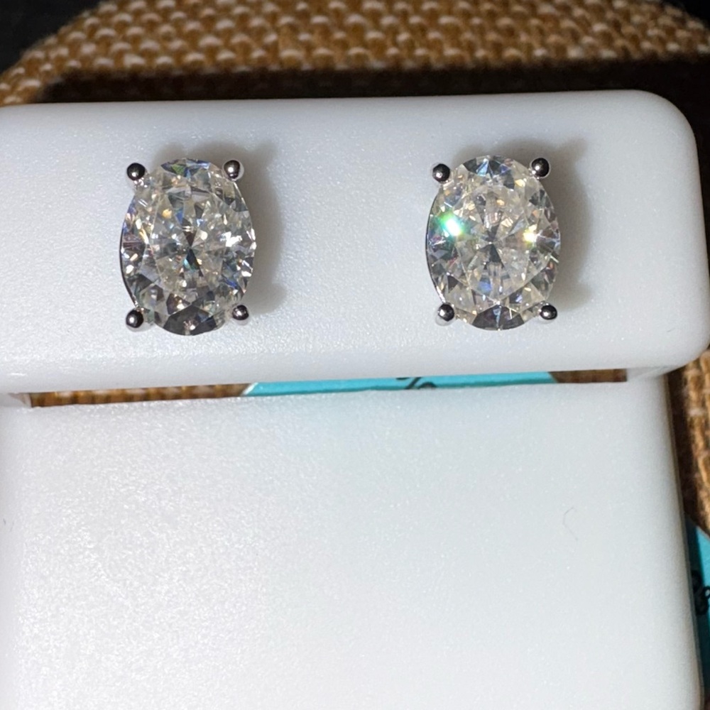 Solid Sterling Silver THREE Carat VVSD Moissanite Studs - Picture 3 of 5